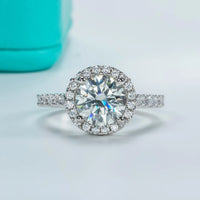 Moissanite  Engagement Ring