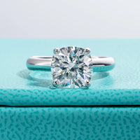 Moissanite Engagement Wedding Ring