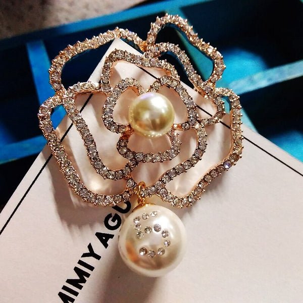 Luxury korean jewlery  style flowers Lapel Pins  pearls Brooches flower Broche Broach Jewelry for Women