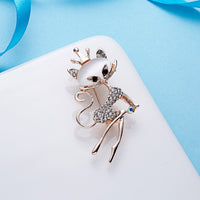 Elegant Crystal Rhinestone Butterfly Peacock Cat Owl Opal Stone Animal Brooches Pin for Women Suit Brooch Clothing Buckle