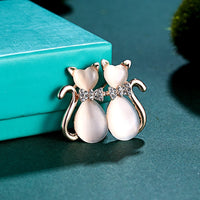 Elegant Crystal Rhinestone Butterfly Peacock Cat Owl Opal Stone Animal Brooches Pin for Women Suit Brooch Clothing Buckle