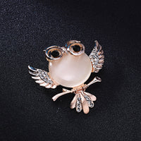 Elegant Crystal Rhinestone Butterfly Peacock Cat Owl Opal Stone Animal Brooches Pin for Women Suit Brooch Clothing Buckle