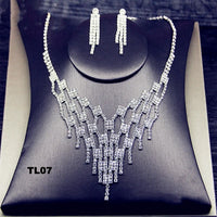 Shine Geometric Rhinestone Necklace Earrings For Women Long Tassel Jewelry Sets Weddings Banquet Gifts