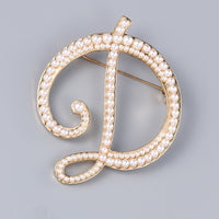 English Letters A K D Pearl Brooches Gold Cardigan Skirt Lapel Pins Female Corsage Luxury Jewelry Gifts for Women Accessories