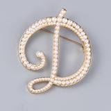 English Letters A K D Pearl Brooches Gold Cardigan Skirt Lapel Pins Female Corsage Luxury Jewelry Gifts for Women Accessories