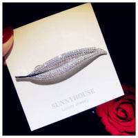 Brooches For Women Cubic Zirconia Super Flash Cubic Zirconia Leaf Brooch Corsage Feather Pin Cardigan Shawl Buckle Fine Jewelry