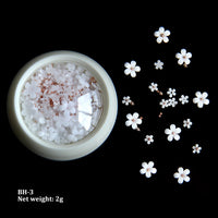 White Acrylic Flower Nail Art Decoration