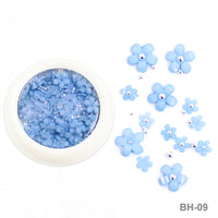 White Acrylic Flower Nail Art Decoration