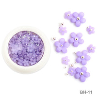 White Acrylic Flower Nail Art Decoration