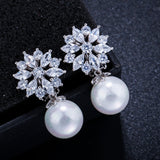 Designer Crystal Flower Pearl No Hole Earrings for Women Fashion Jewelry Ear Clip On Non Pierced Earring