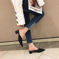 Fashion Women Pointed Toe Slipper Nude White Square Low Heels Outsides Ladies Slides Luxury Brand Beach Mules Shoes
