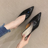 Fashion Women Pointed Toe Slipper Nude White Square Low Heels Outsides Ladies Slides Luxury Brand Beach Mules Shoes